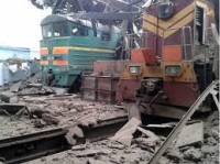 Террористы разбомбили железнодорожный узел в Дебальцево /пресс-центр АТО/